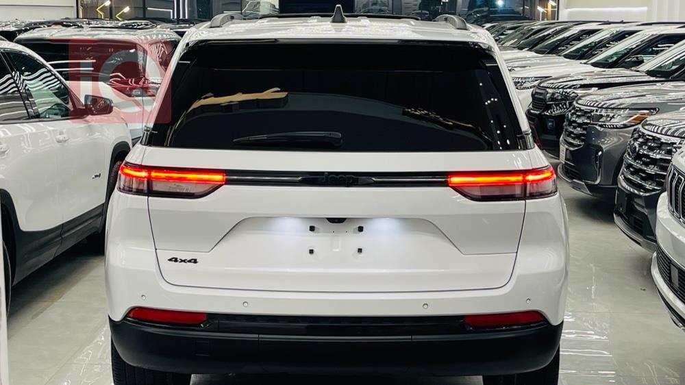 جيب جراند شيروكي